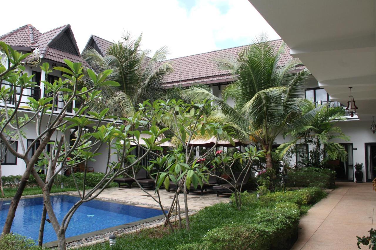 S.R Sofia Villa Hotel Siem Reap Buitenkant foto