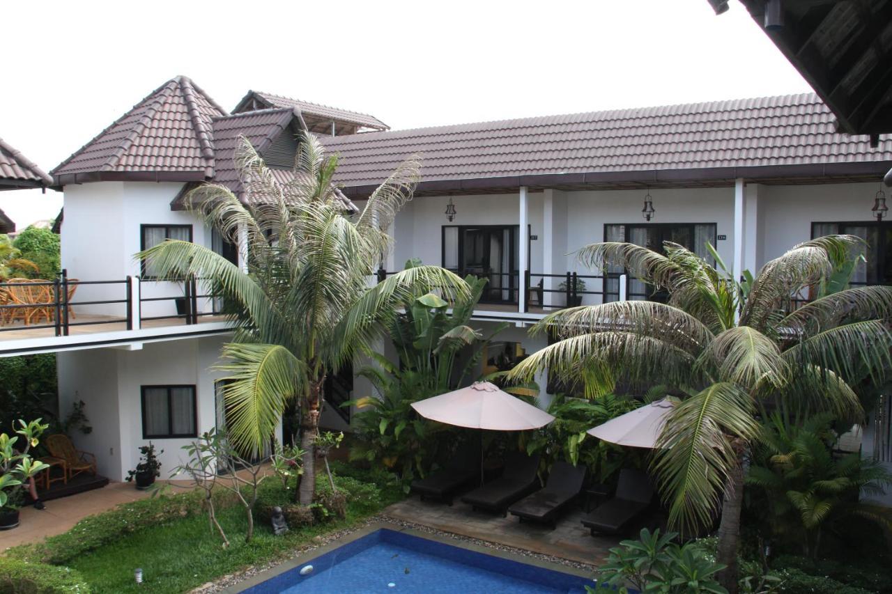 S.R Sofia Villa Hotel Siem Reap Buitenkant foto
